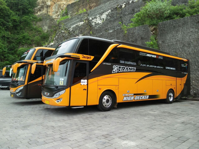 Bus pakai velg Alcoa. Foto: dok. Istimewa