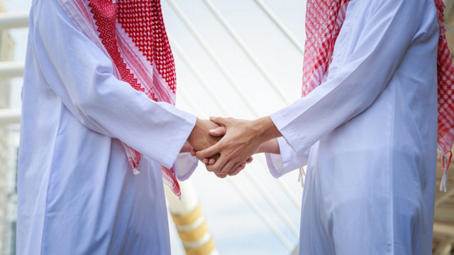 Ilustrasi: bersalaman (foto: thinkstock)