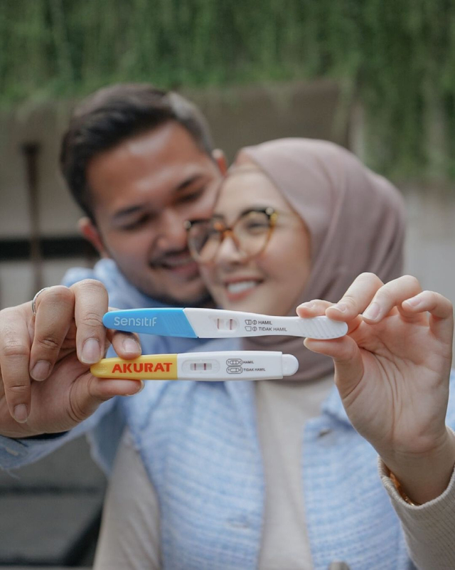 Kesha Ratuliu umumkan kehamilan. Foto: Instagram/@kesharatuliu05