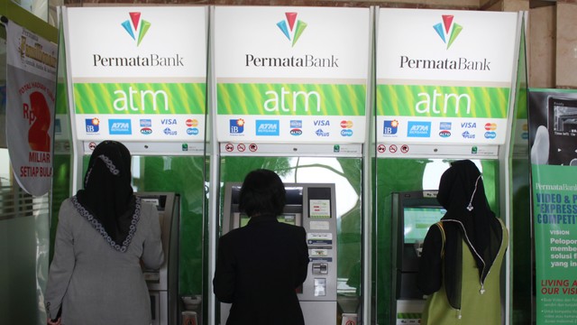 Ilustrasi ATM Permatabank. Foto: Aditia Noviansyah