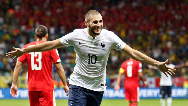 Karim Benzema berjersi Timnas Prancis. Foto: Getty Images