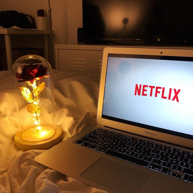 Film Netflix Terbaik Foto: We Hear It
