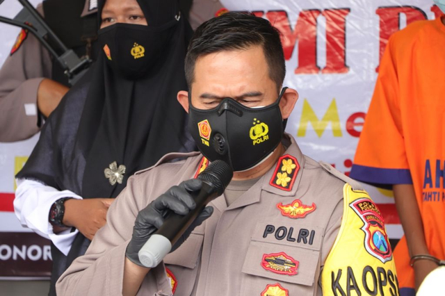 Polisi Pastikan Resepsi Pernikahan UAS dan Fatimah di Gontor Sudah Berizin