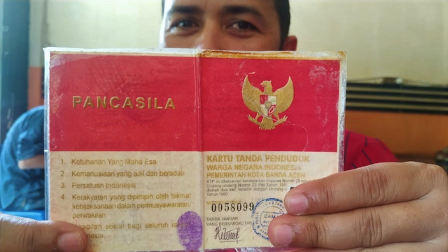 KTP Merah Putih yang berlaku semasa Darurat Militer dan Darurat Sipil di Aceh. Foto: acehkini