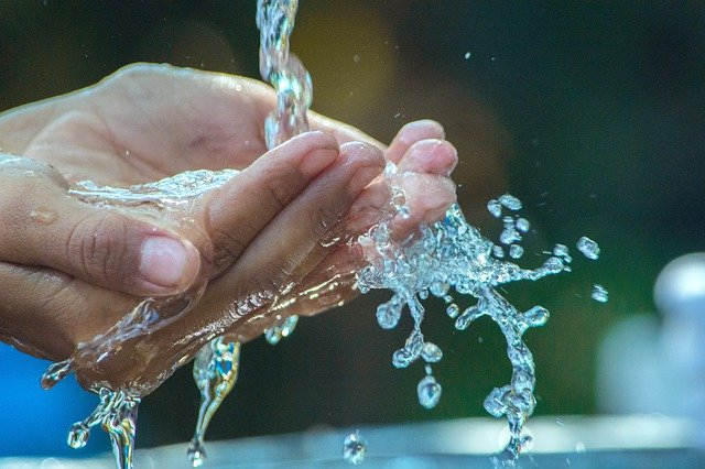 Ilustrasi bersuci. Foto: Pixabay