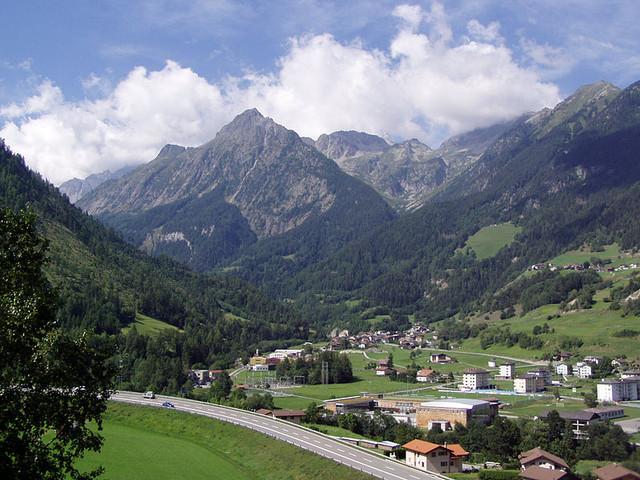 Ilustrasi Switzerland, Swiss Foto: Shutterstock