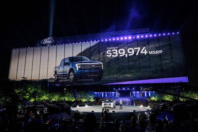 Mobil listrik Ford F-150 Lightning. Foto: dok. Automotive News