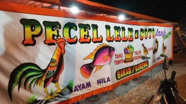 Ilustrasi pecel lele. Foto: Shutter Stock