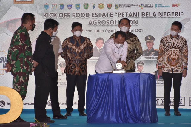 Kick Off Food Estate Petani Bela Negeri, di Ogan Ilir, Jumat (28/5).
