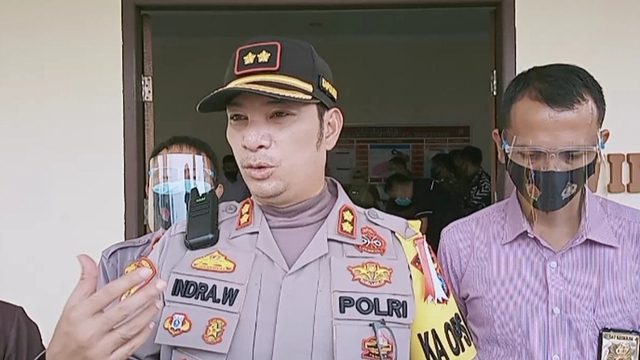 KAPOLRES Pelalawan, AKBP Indra Wijatmiko. 