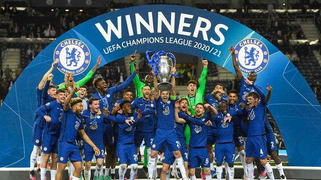 Pemain Chelsea merayakan kemenangan Liga Champions melawan Manchester City di Estadio do Dragao, Porto, Portugal - 29 Mei 2021. Foto: Pool via REUTERS