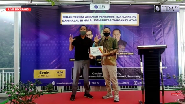 Serah Terima Amanah Pengurus TDA 6.0 ke 7.0. Foto: tangkapan layar