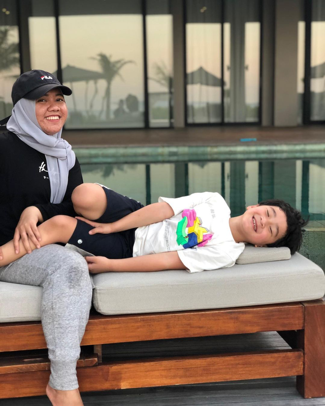 Asisten rumah tangga Nagita Slavina. Foto: Instagram/@shela_lala96