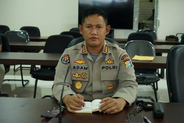 Kabid Humas Polda Papua Barat Kombes Pol Adam Erwindi.