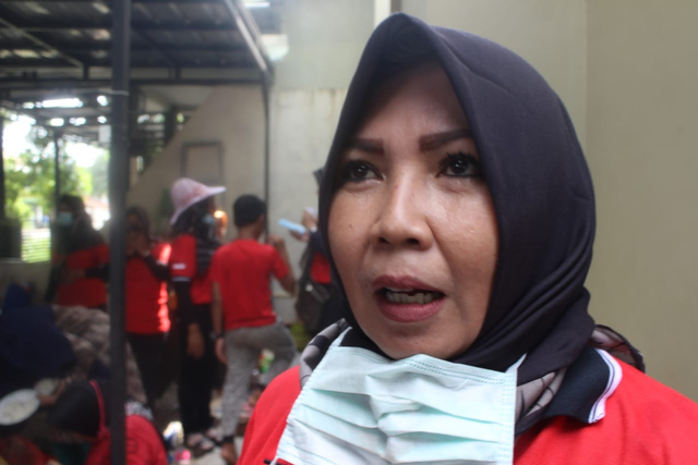 Lely Uliyah kepala desa Majasari terpilih. (Dok.ciremaitoday)