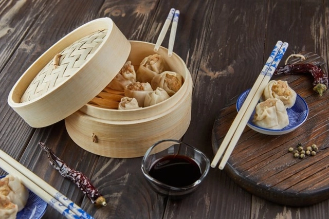 Ilustrasi resep kulit dimsum, sumber gambar: https://www.freepik.com/