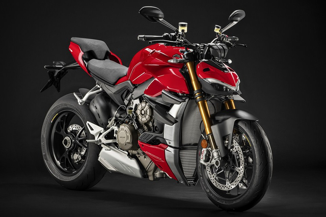Tampilan depan  Ducati StreetFighter V4S. Foto: Ducati
