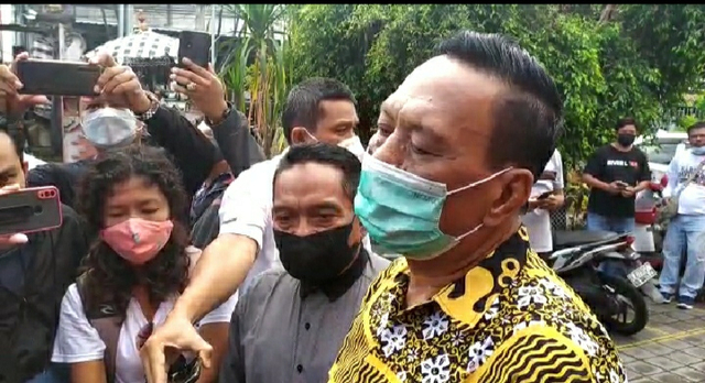 Reaksi Ayah Saat Jerinx Bebas: Kita Adalah Keluarga Pejuang, Tetap Dukung