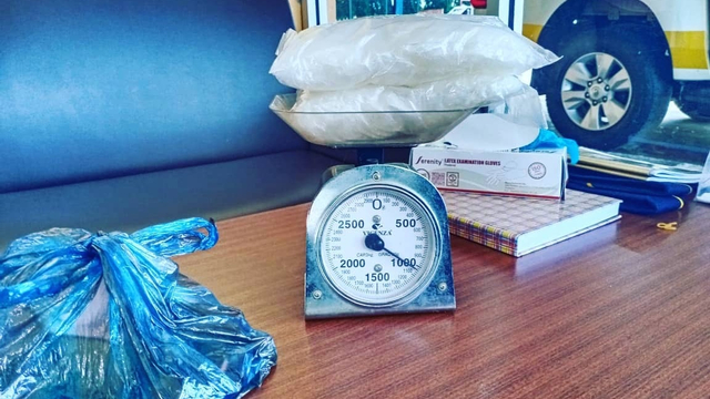 Baran bukti penyeludupan 1 kilogram sabu di Bandara Sultan Iskandar Muda (SIM), Aceh Besar. Foto: Polda Aceh