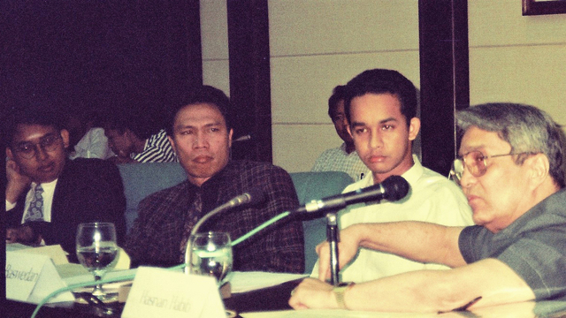 Hasnan Habib sebelah ujung kanan (Sumber: twitter.com/fadlizon)