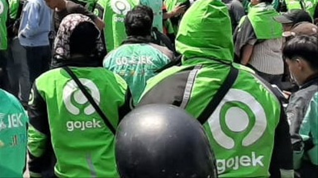 Ilustrasi pengemudi Gojek di Solo. (dok)