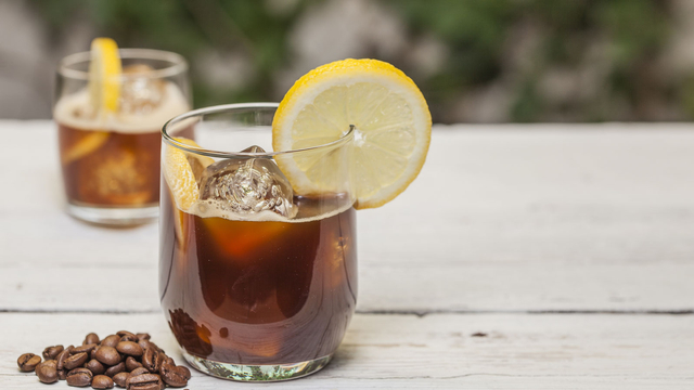 Ilustrasi kopi lemon. Foto: Shutter Stock