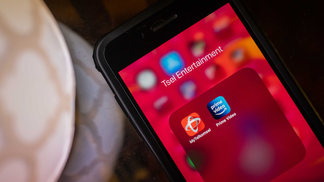 Aplikasi MyTelkomsel dan Amazon Prime Video. Foto: Telkomsel