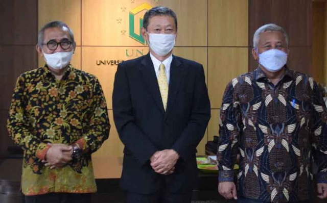 Konjen Takeyama Kenichi Bahas Program Pertukaran Mahasiswa ke Jepang