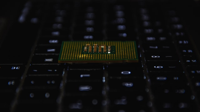 Ilustrasi teknologi quantum computer. Foto: David Latorre Romero/Unsplash