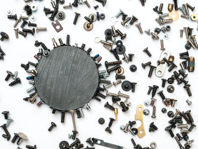 Ilustrasi magnet. Sumber: unsplash.com