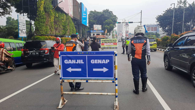 Pemberlakuan ganjil genap di Kota Bogor, Sabtu (19/6). Foto: Dok. Istimewa