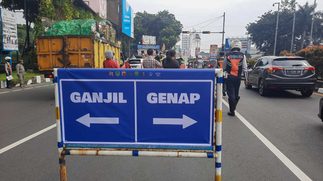 Pemberlakuan ganjil genap di Kota Bogor, Sabtu (19/6). Foto: Dok. Istimewa