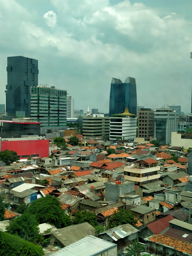 Dokumen pribadi: Nana Nurwaesari, ilustrasi implementasi inovasi teknologi yang belum menciptakan sustainability sepenuhnya