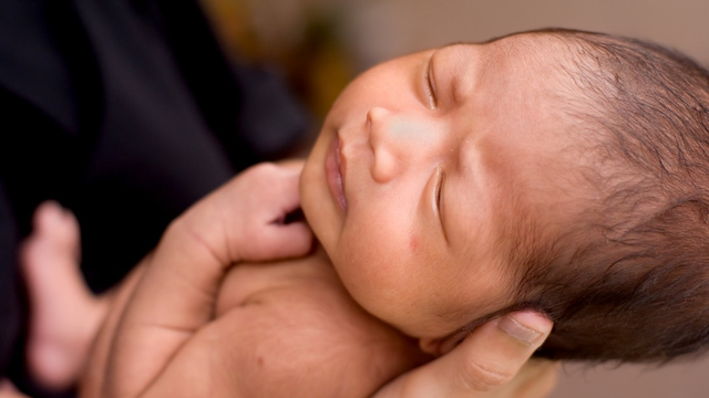Bulu pada Wajah dan Tubuh Bayi, Kapan Hilang? Foto: Shutterstock