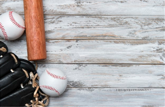 Peralatan dalam memainkan permainan Rounders. https://www.freepik.com/