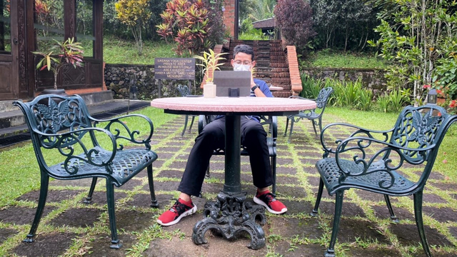 Menparekraf Sandiaga Uno saat work from Magelang. Foto: Dok. Istimewa