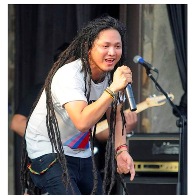 Vokalis Steven & Coconuttreez. Foto: Instagram @greenslank.