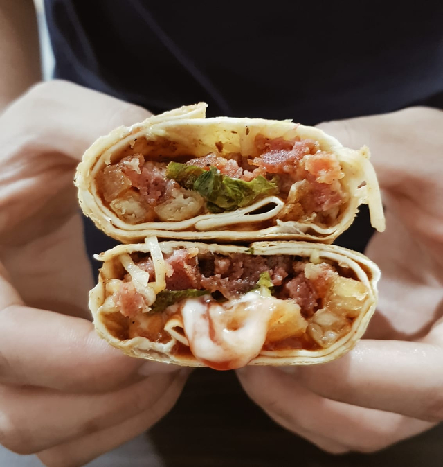 Isi Kebab Taipan yang mengunggah selera | Photo from Kebab Taipan