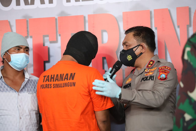 Polda Sumut saat mengungkap kasus pembunuhan Mara Salem. Foto: Polda Sumut