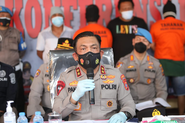 Polda Sumut saat mengungkap kasus pembunuhan Mara Salem. Foto: Polda Sumut