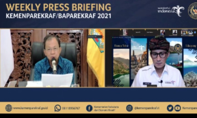 Gubernur Bali Wayan Koster bersama Menparekraf Sandiaga Uno secara virtual. Foto: Dok. Istimewa