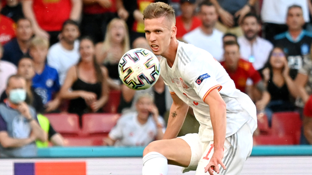 Gelandang Spanyol Dani Olmo saat pertandingan melawan Kroasia pada babak 16 besar Euro 2020 di Stadion Parken, Kopenhagen, Denmark. Foto: Jonathan Nackstrand/AFP