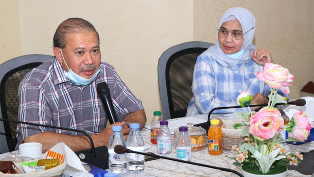 Konsul Jenderal RI Jeddah Eko Hartono (kiri) Foto: Dok. KJRI