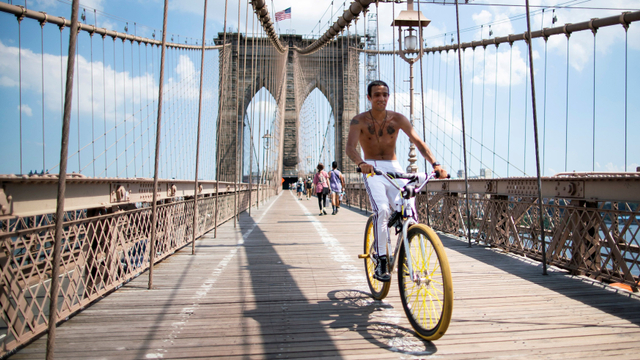 Gelombang panas di New York, AS. Foto: REUTERS/Eduardo Munoz