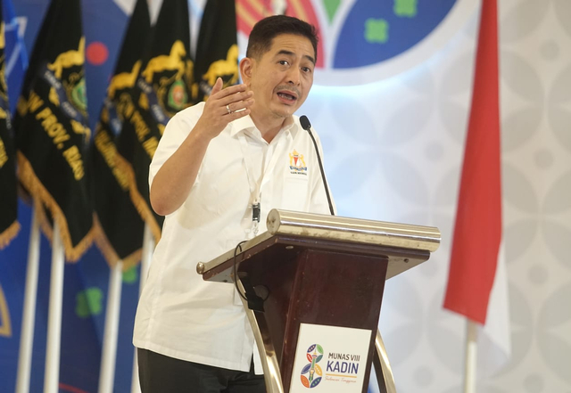 Arsjad Rasjid, terpilih secara aklamasi menjadi Ketum Kadin, Indonesia periode 2021-2026 pada Munas VIII di Kendari, Sulawesi Tenggara. Foto: Dok Istimewa.