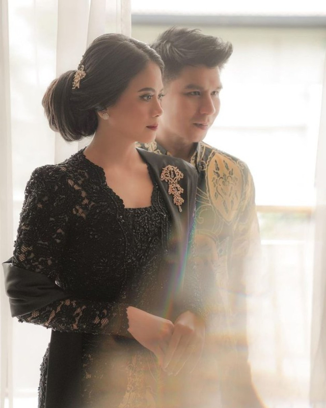 Momen lamaran Ifan Govinda dan Clarine Dieta foto: Instagram @muhammadirfan