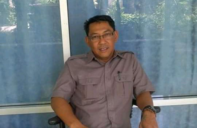 Anggota DPRD Manggarai, Eber Ganggut