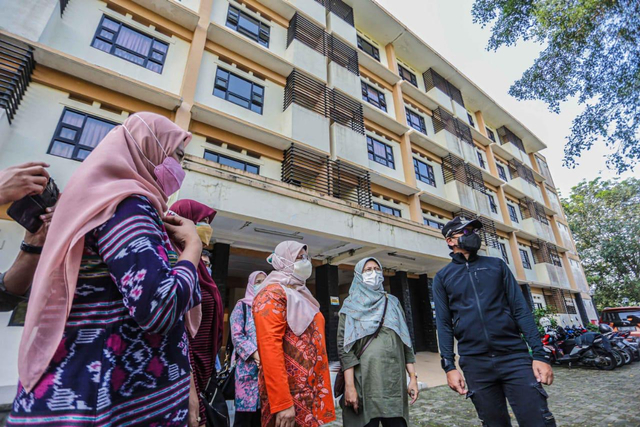 Wali Kota Bogor Bima Arya bersama jajaran Forkopimda menggelar patroli Pemberlakuan Pembatasan Kegiatan Masyarakat (PPKM) Darurat, Sabtu (3/7/2021).  Foto: Pemkot Bogor