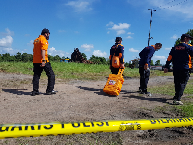 Tim Indonesia Automatic Fingerprint Identification System (Inafis) Polda Kalteng dan Tim Inafis Polres Kotawaringin Barat menggelar olah TKP. Joko Hardyono/InfoPBUN
