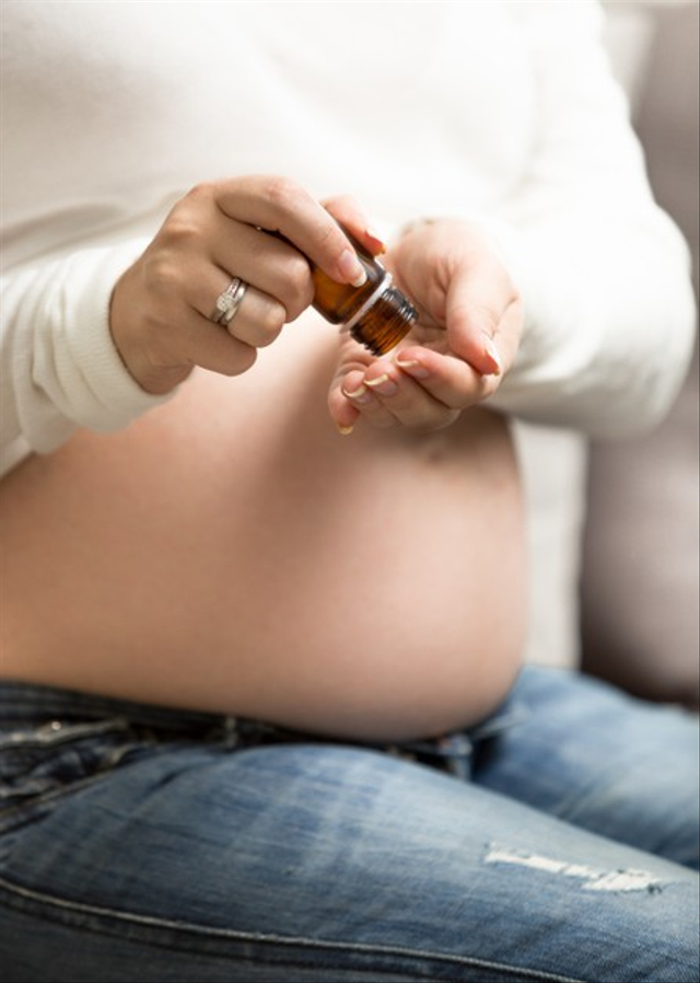 Bolehkah Ibu Hamil Minum Ibuprofen? Foto: Freepik
